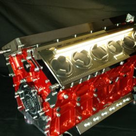 V12 Jaguar – rouge & carbone